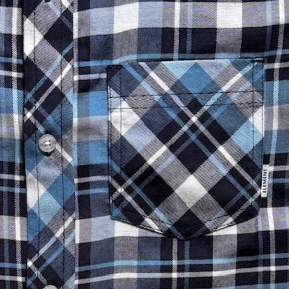 Boys Short Sleeve Shirt Bundle (2) - Picture 3 of 9